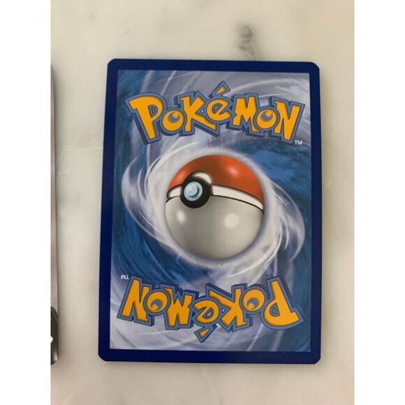 Houndoom V Pokemon Card - Picture 8 of 8